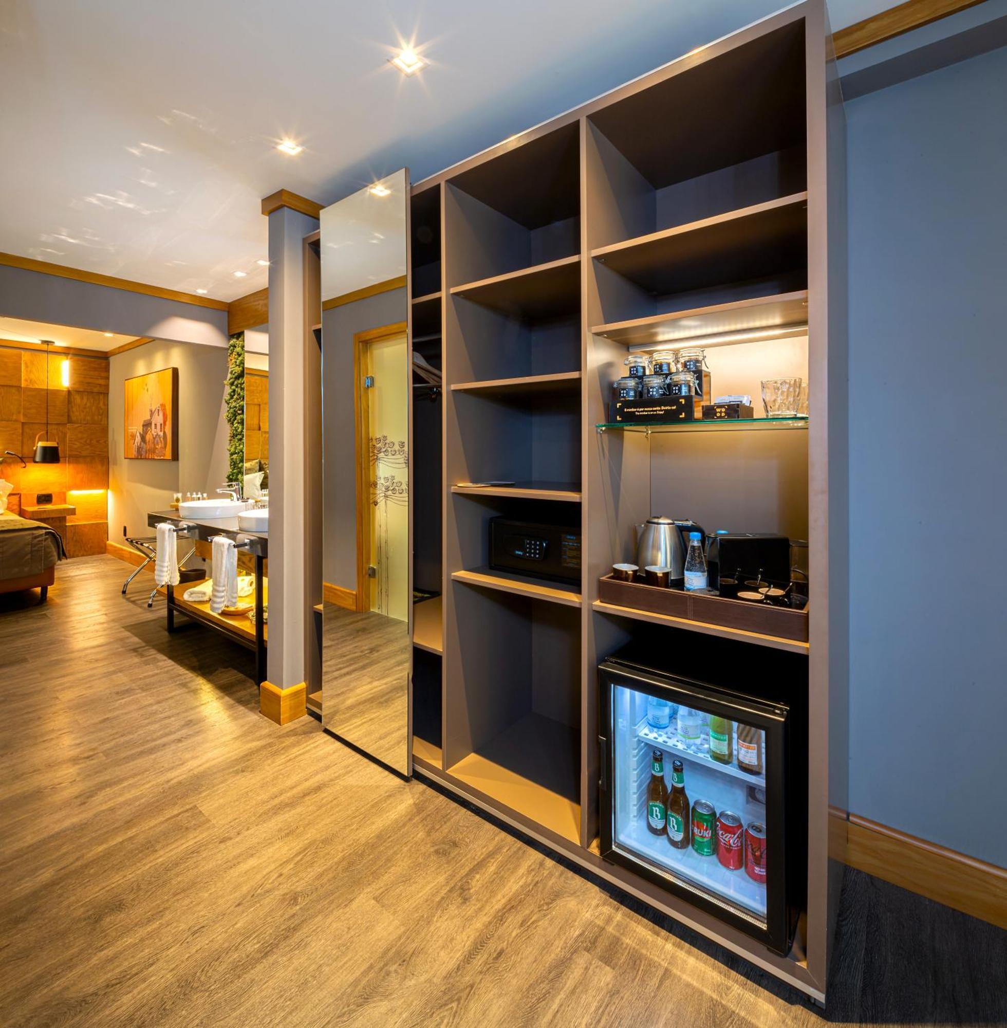Wood Hotel 格拉玛多 外观 照片